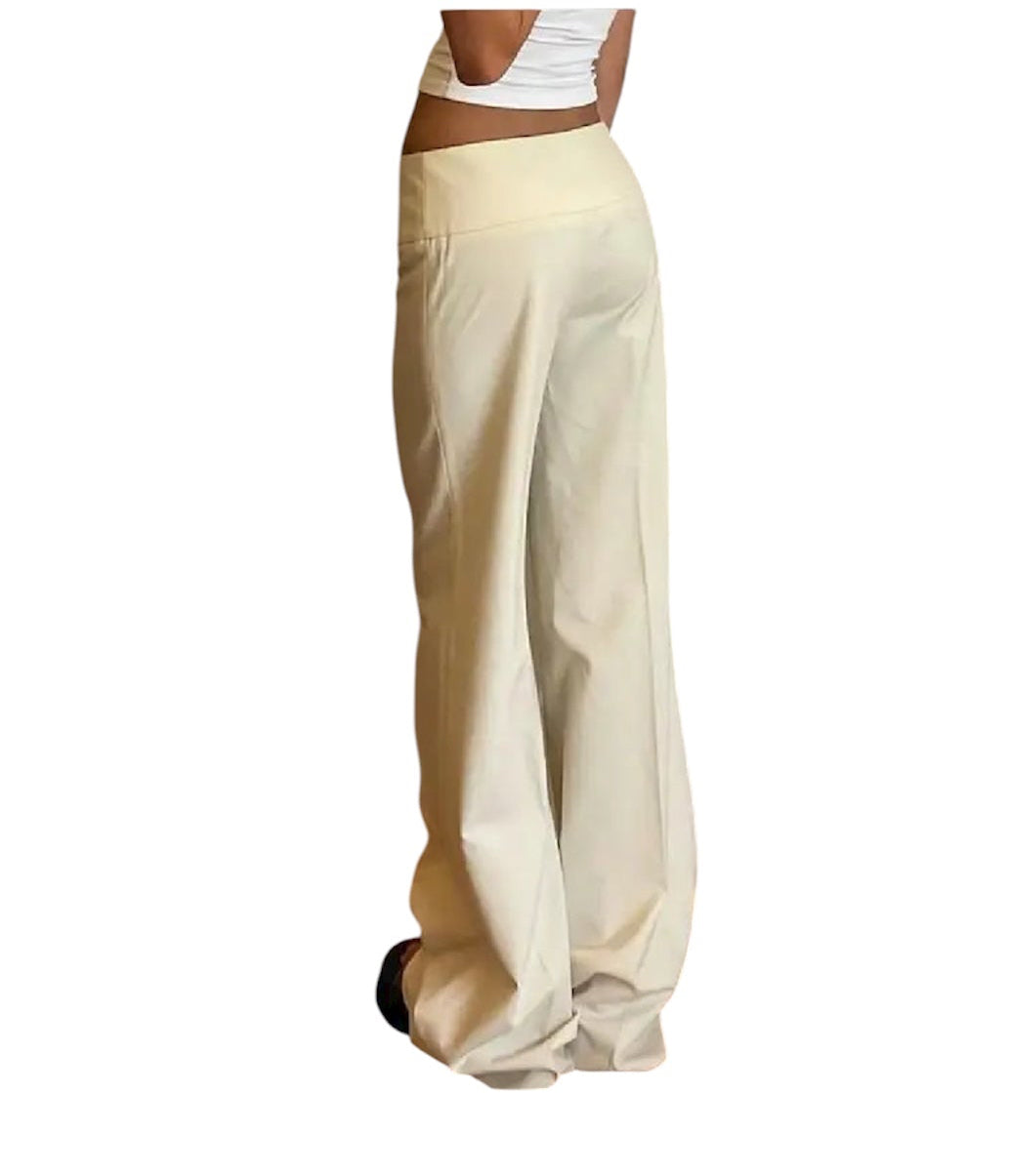 𝙇𝙤𝙬 𝙍𝙞𝙨𝙚 𝙎𝙩𝙧𝙖𝙞𝙜𝙝𝙩 𝘽𝙚𝙞𝙜𝙚 𝙏𝙧𝙤𝙪𝙨𝙚𝙧𝙨