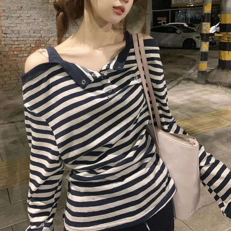 𝙎𝙩𝙧𝙞𝙥𝙚𝙙 𝙡𝙤𝙣𝙜 𝙨𝙡𝙚𝙚𝙫𝙚𝙙 𝙩𝙤𝙥