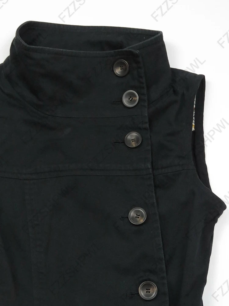 𝙈𝙞𝙙𝙣𝙞𝙜𝙝𝙩 𝙗𝙪𝙩𝙩𝙤𝙣-𝙪𝙥 𝙫𝙚𝙨𝙩