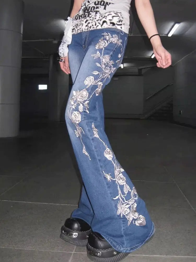 𝙎𝙞𝙡𝙫𝙚𝙧 𝙍𝙤𝙨𝙚 𝙁𝙡𝙖𝙧𝙚 𝙅𝙚𝙖𝙣𝙨