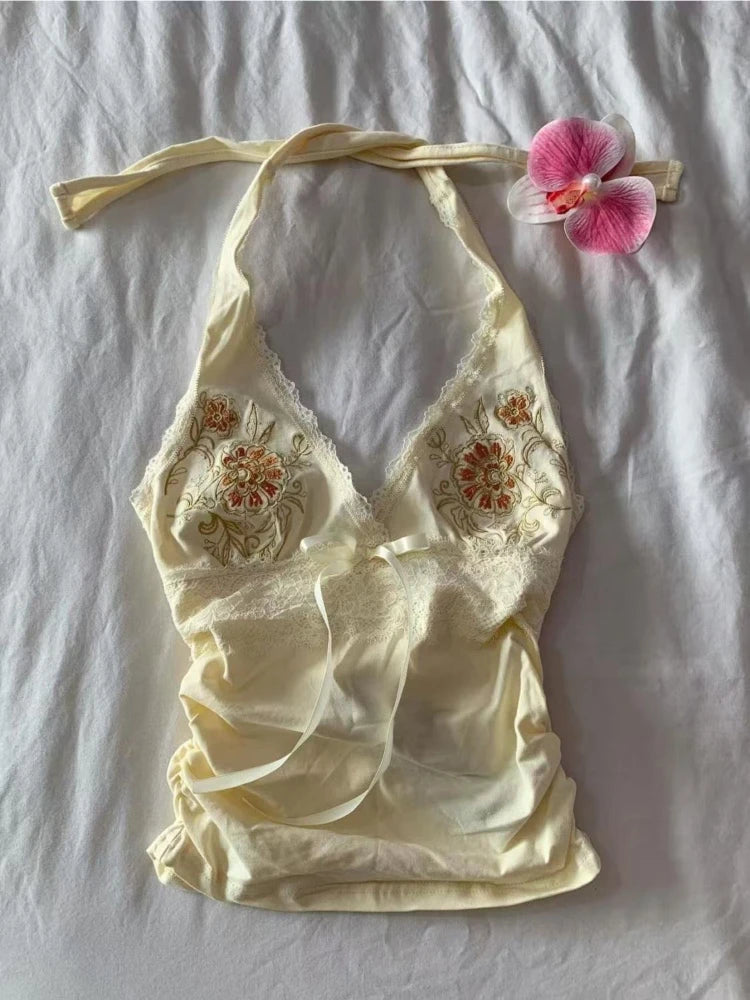 𝙎𝙪𝙜𝙖𝙧 𝘽𝙡𝙤𝙨𝙨𝙤𝙢 𝙇𝙖𝙘𝙚 𝘾𝙖𝙢𝙞