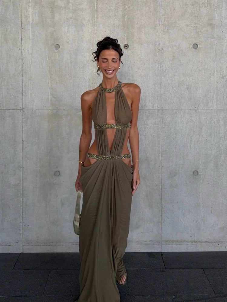 𝘽𝙖𝙘𝙠𝙡𝙚𝙨𝙨 𝙃𝙖𝙡𝙩𝙚𝙧 𝘿𝙧𝙚𝙨𝙨